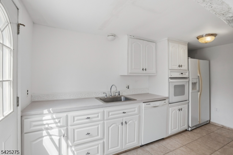 8 Morris Turnpike Randolph, NJ 07869 - Photo 16 of 30