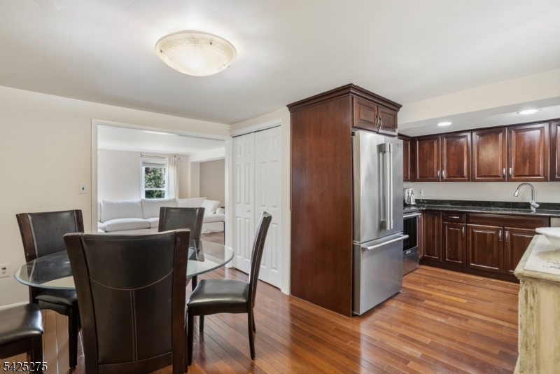 8 Morris Turnpike Randolph, NJ 07869 - Photo 4 of 30