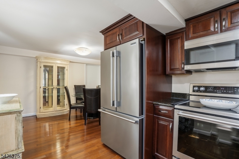 8 Morris Turnpike Randolph, NJ 07869 - Photo 6 of 30