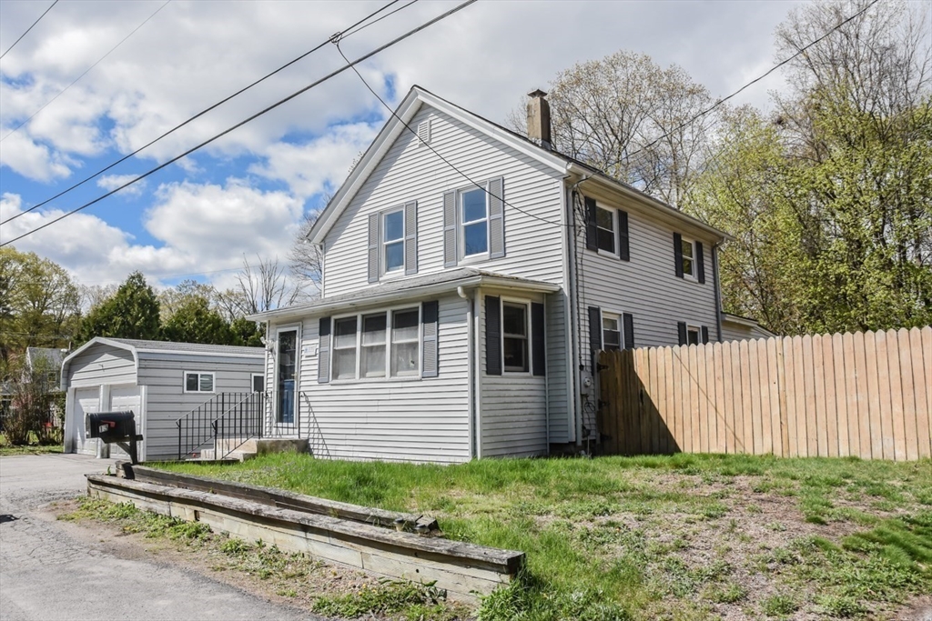 13 Crump Street Hudson, MA 01749 - Photo 27 of 33