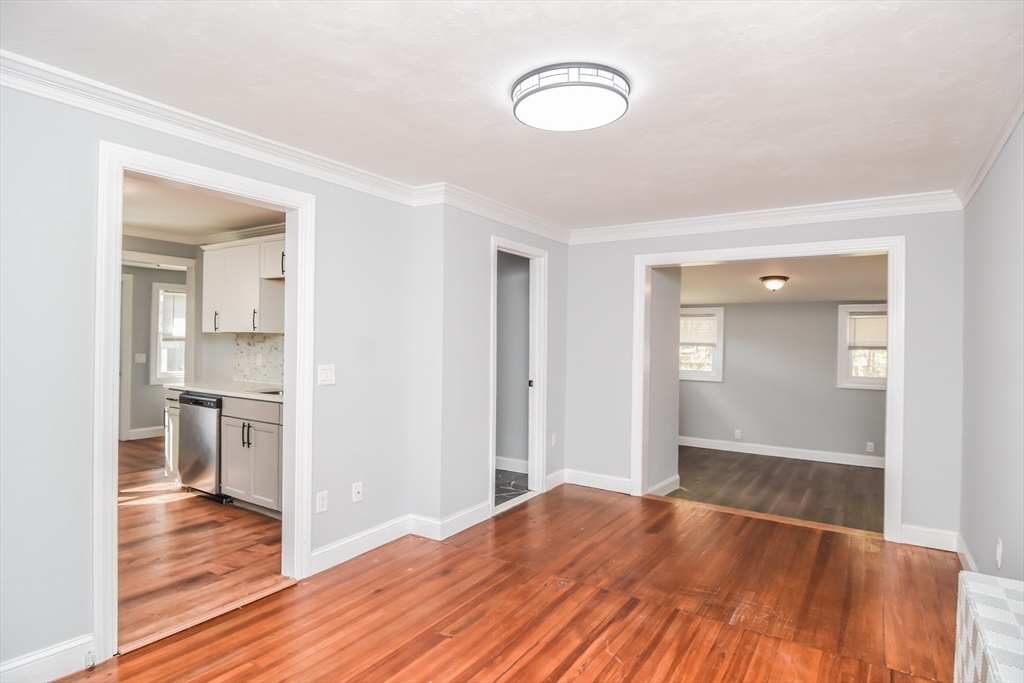 13 Crump Street Hudson, MA 01749 - Photo 9 of 33