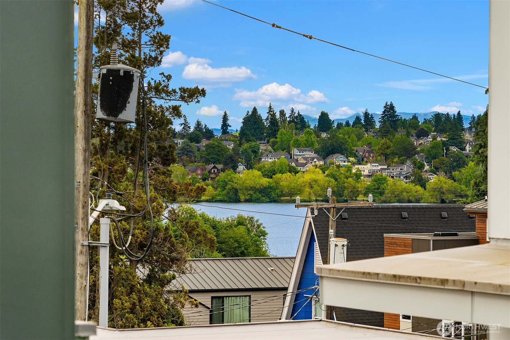 756 North 72nd Street, Unit 201 Seattle, WA 98103 - Photo 15 of 28
