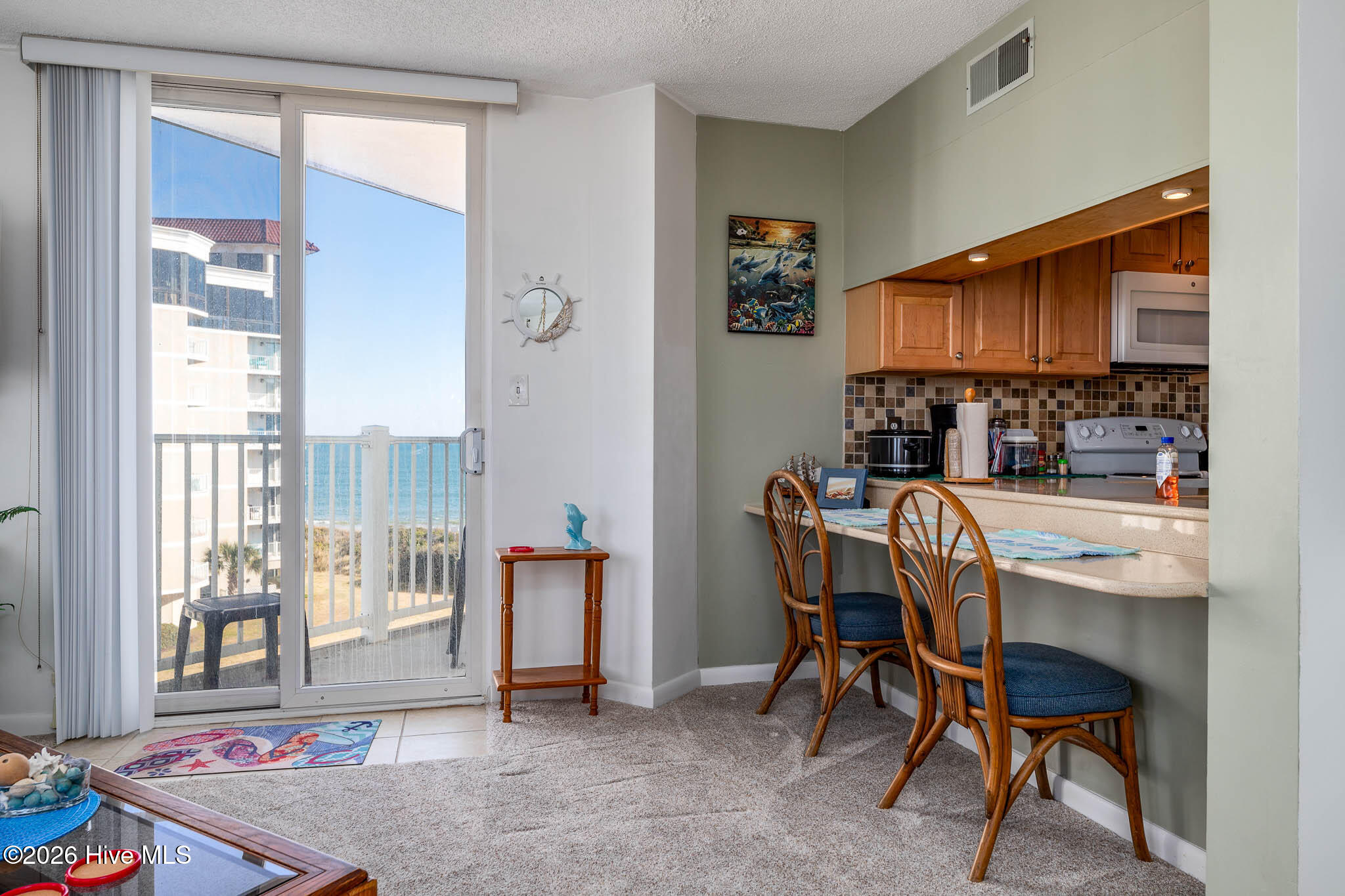 2000 New River Inlet Road, Unit 1314 North Topsail Beach, NC 28460 - Photo 13 of 51 Bar Area