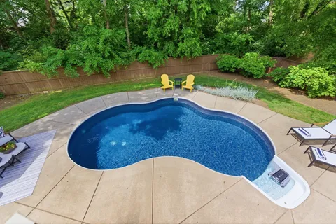 $1,999,990 | 9421 Whittingham Drive, Brentwood, TN 37027
