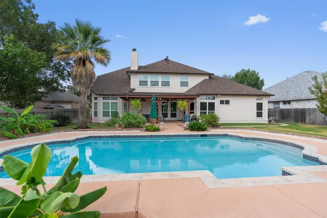 16623 Malaga Hills Drive, Round Rock, TX 78681