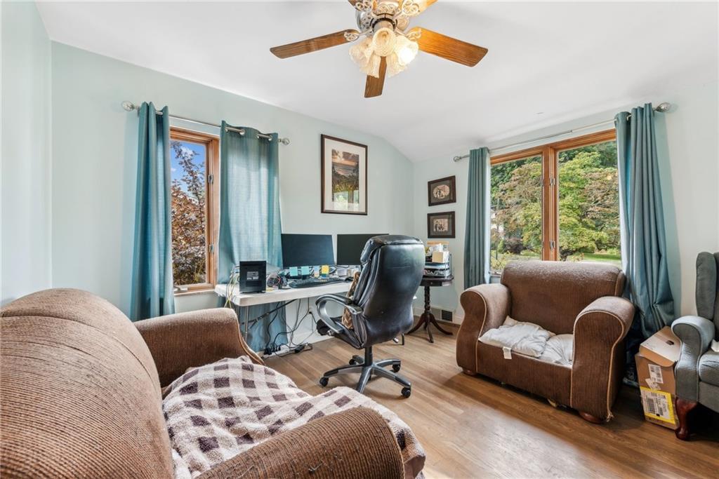 109 Emery Road Fredericktown, PA 15333 - Photo 16 of 29 BED 2