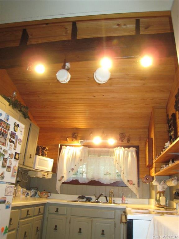 359 London Road Asheville, NC 28803 - Photo 4 of 11 Gallery Image 4