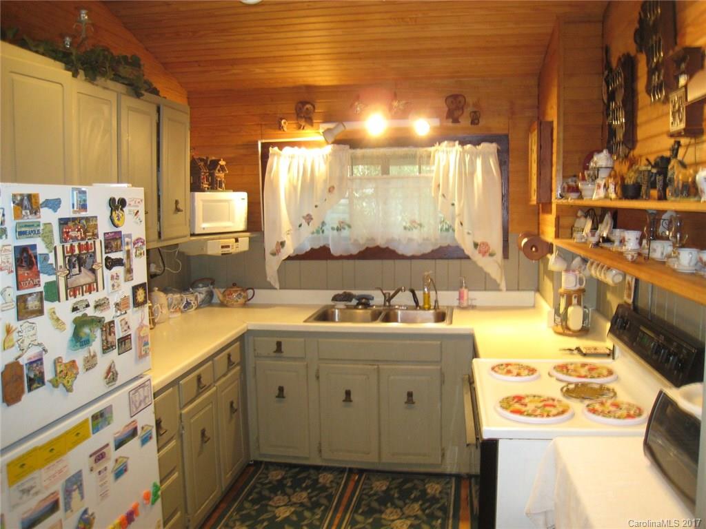 359 London Road Asheville, NC 28803 - Photo 5 of 11 Gallery Image 5