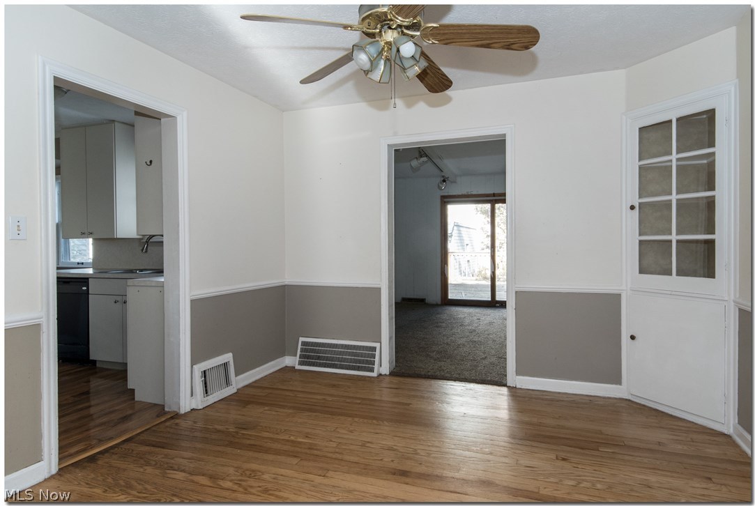 4037 Bushnell Road University Heights, OH 44121 - Photo 7 of 28