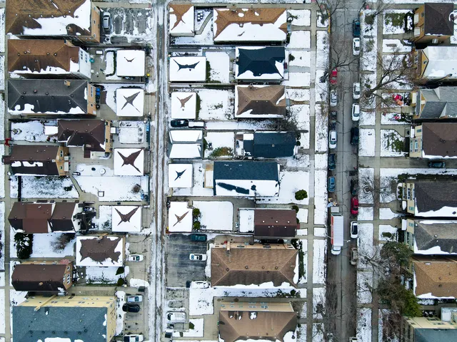 $879,000 | 2411 North 77th Avenue, Elmwood Park, IL 60707