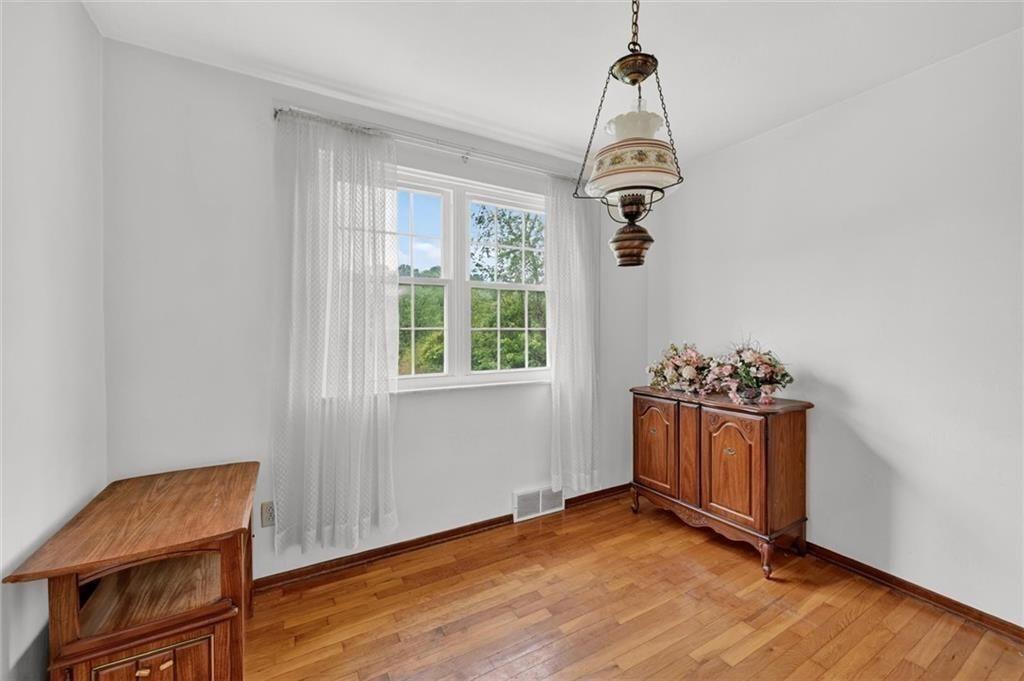 2975 Leechburg Road Pittsburgh, PA 15239 - Photo 8 of 22 Gallery Image 8