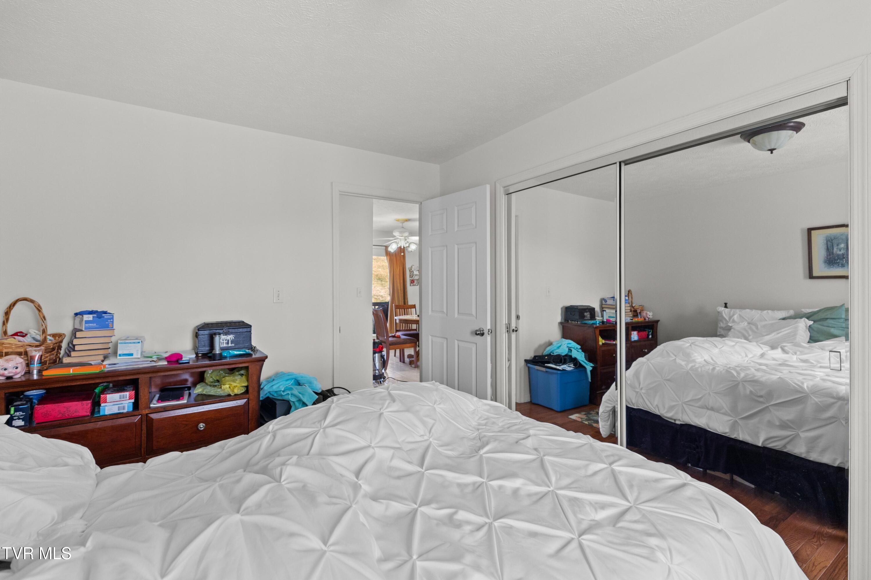 1370 Raven Hill Road Tazewell, TN 37879 - Photo 11 of 28 015-1370RavenHillRoad-Tazewell-TN-37879-