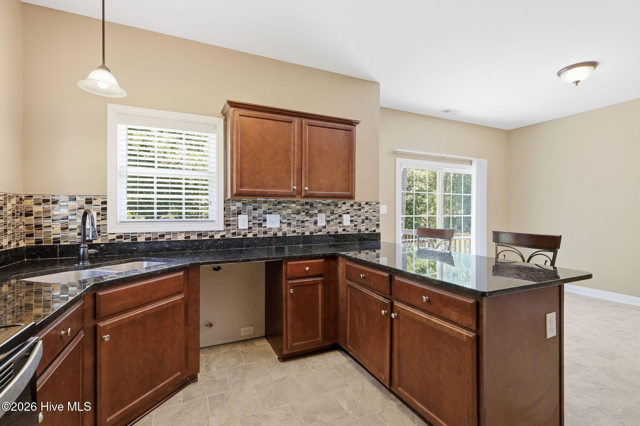 306 Oak Ridge Court Swansboro, NC 28584 - Photo 16 of 46