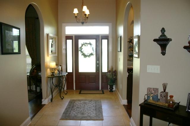 2480 Bell Ridge Drive Crestview, FL 32536 - Photo 9 of 80 Entry Hall