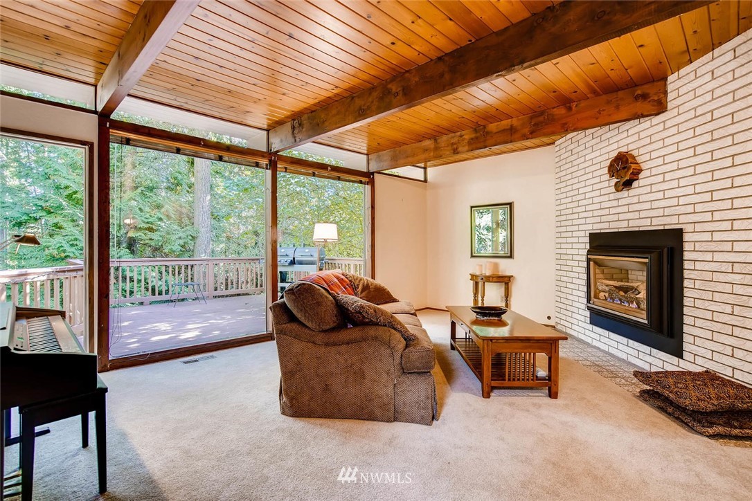 23017 2nd Avenue Southeast Bothell, WA 98021 - Photo 4 of 24