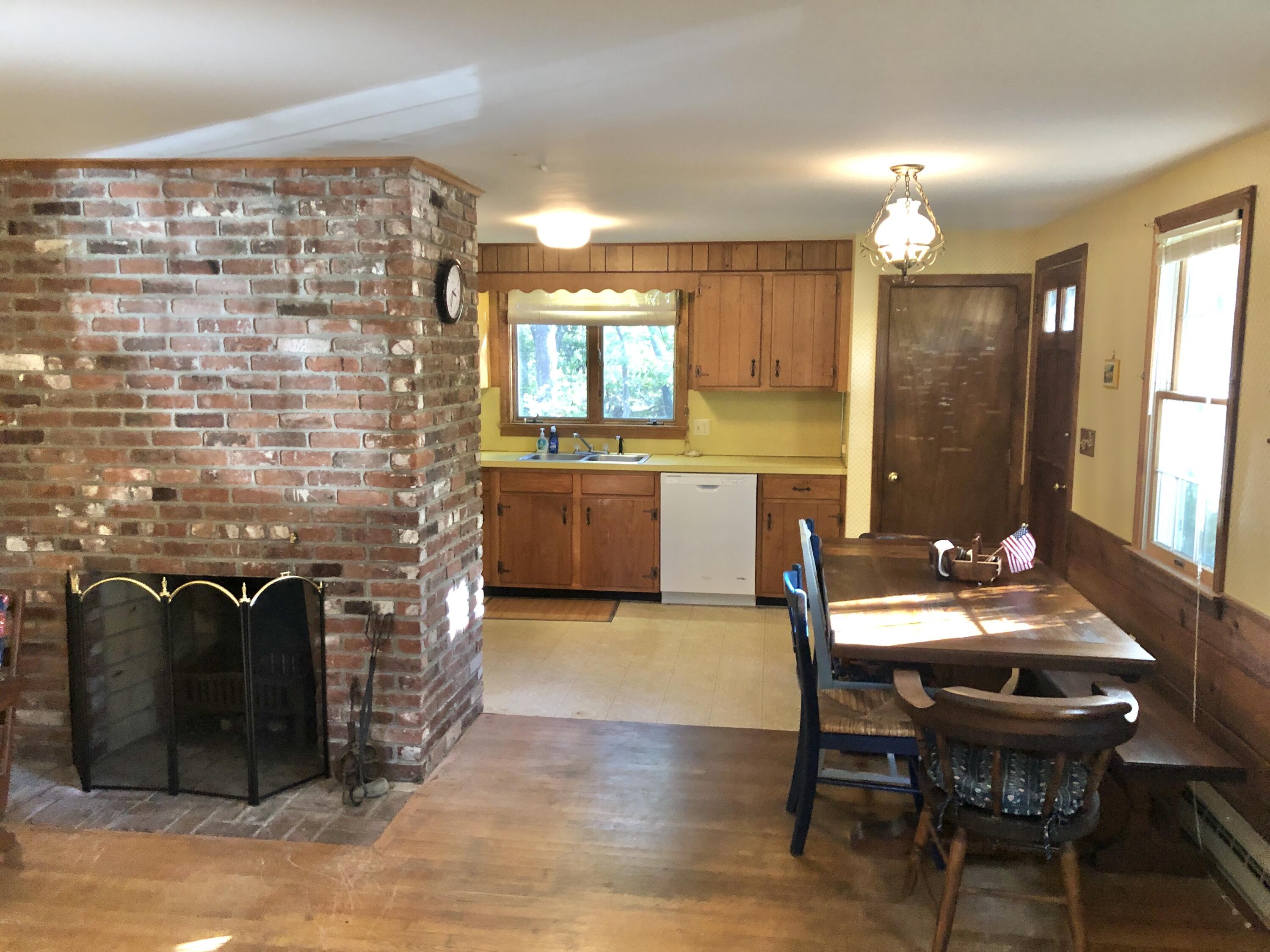 35 Epanow Road Eastham, MA 02642 - Photo 10 of 29 CB87839A-65EA-48DF-A37B-FFDB04B77B84