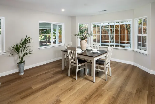 $5,788,000 | 706 University Avenue, Los Altos, CA 94022