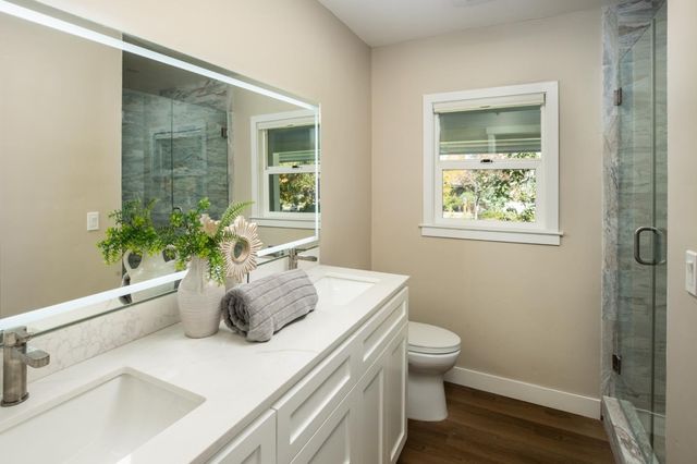 $5,788,000 | 706 University Avenue, Los Altos, CA 94022