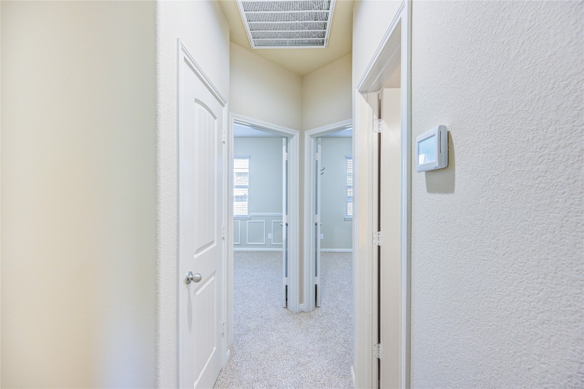 19306 Boulder Bay Lane Humble, TX 77346 - Photo 36 of 46 a view of a hallway