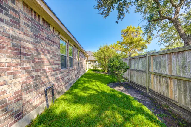 a view of yard from balcony