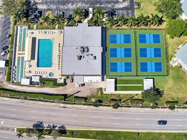 $300,000 | 1541 Northwest 20th Avenue, Unit 101, Delray Beach, FL 33445