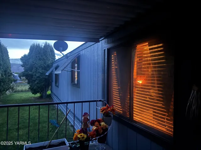 $57,000 | 1201 West Washington Avenue, Unit 36, Yakima, WA 98903