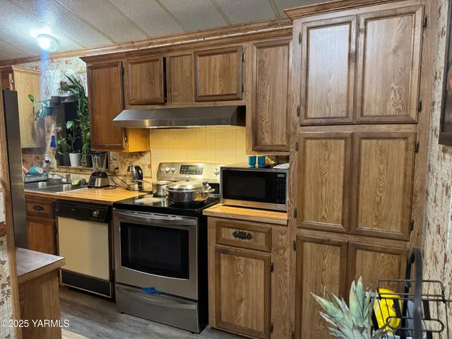 $57,000 | 1201 West Washington Avenue, Unit 36, Yakima, WA 98903