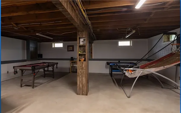 $2,550 | 1568 Schlegel Road, Webster, NY 14580