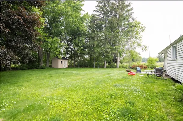 $2,550 | 1568 Schlegel Road, Webster, NY 14580