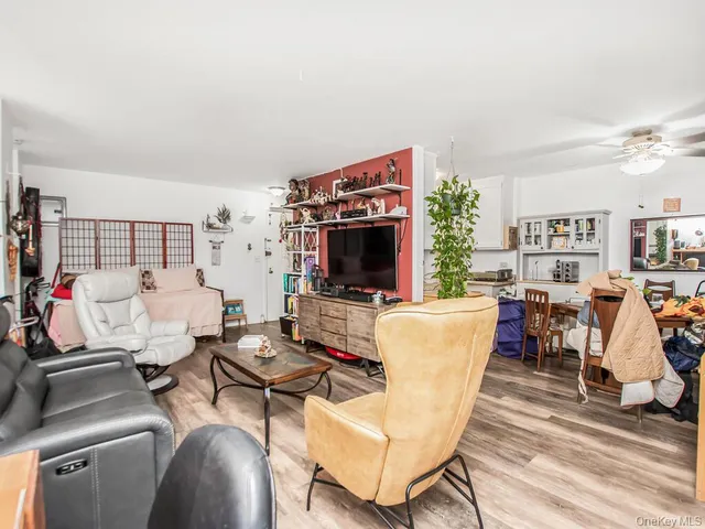 $169,000 | 1966 Newbold Avenue, Unit 505 | Unionport