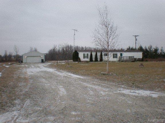 8669 Lohr Road Avoca, MI 48006 - Photo 2 of 5 P1260002-mfsopt