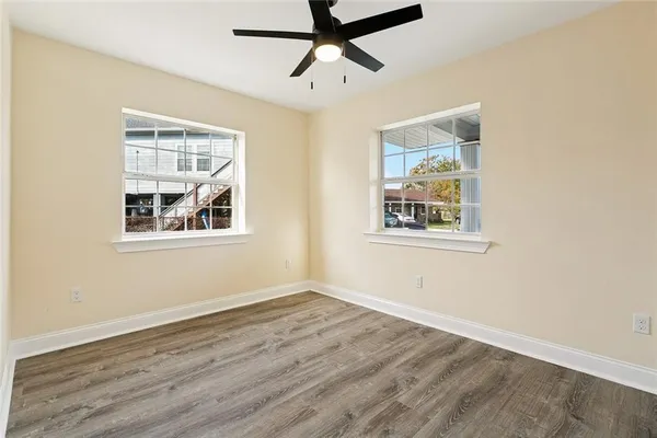 $325,000 | 110 Alexander Place, Arabi, LA 70032