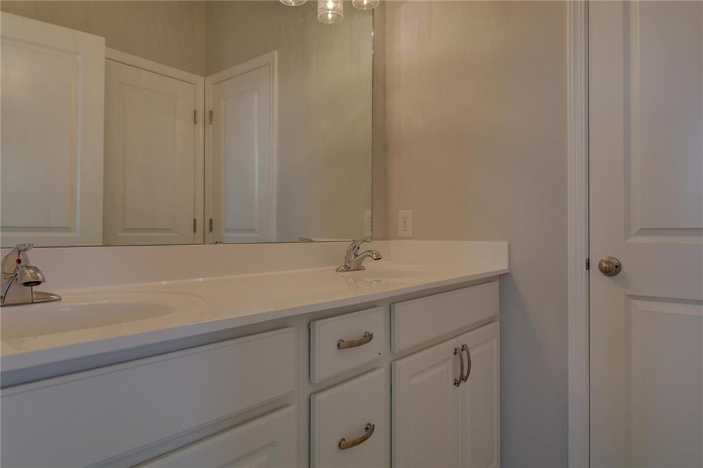 13091 Pennington Road Fishers, IN 46037 - Photo 26 of 27 Gallery Image 26