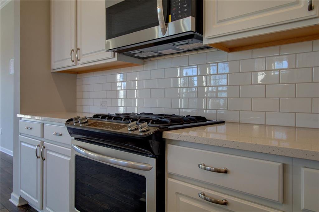 13091 Pennington Road Fishers, IN 46037 - Photo 10 of 27 Gallery Image 10