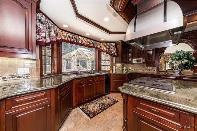 $2,995,000 | 293 Fairway Drive, Lake Arrowhead, CA 92352