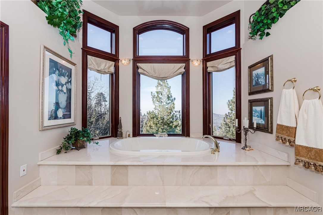 293 Fairway Drive Lake Arrowhead, CA 92352 - Photo 30 of 50