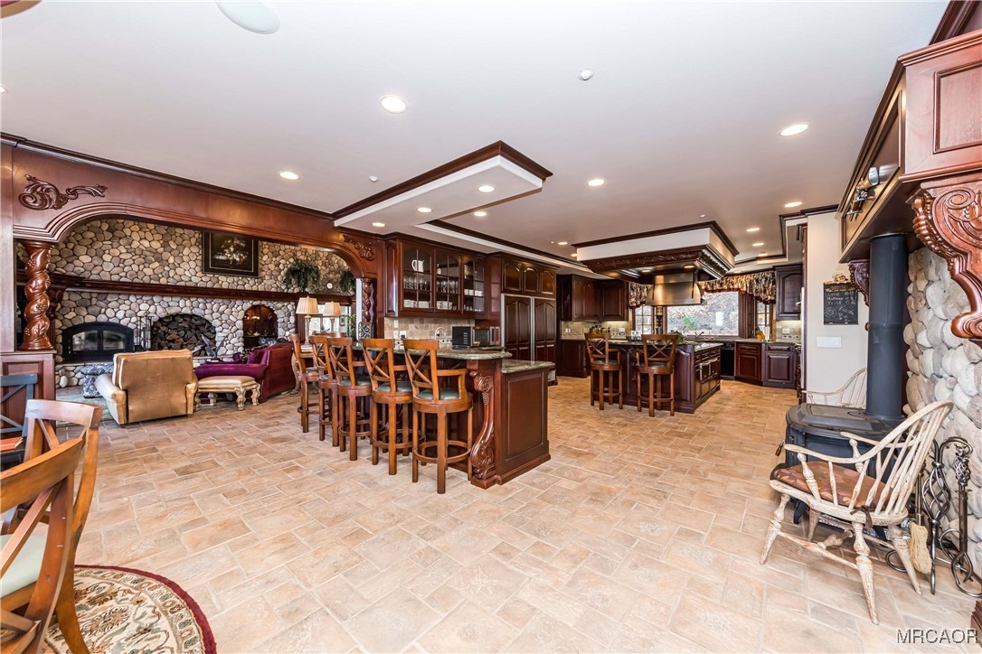 293 Fairway Drive Lake Arrowhead, CA 92352 - Photo 10 of 50