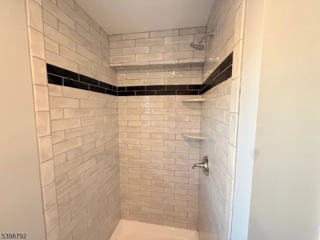 $3,400 | 83 Academy Street, Dover, NJ 07801