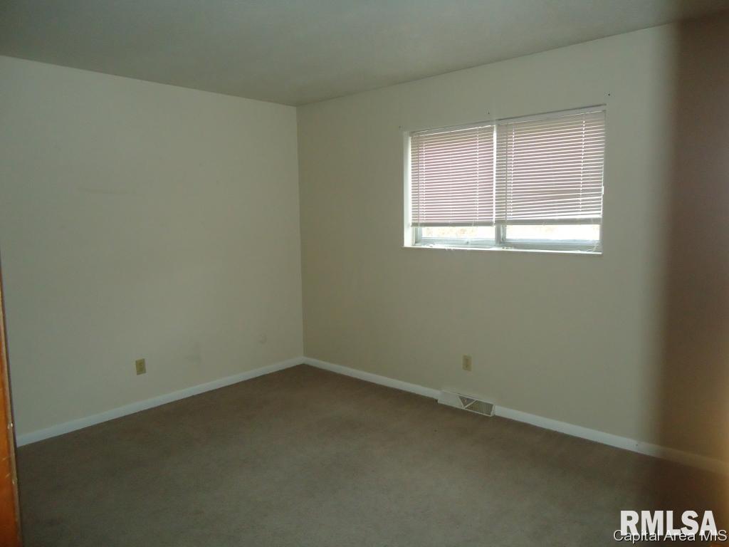2107 Lexington Drive Springfield, IL 62704 - Photo 6 of 13