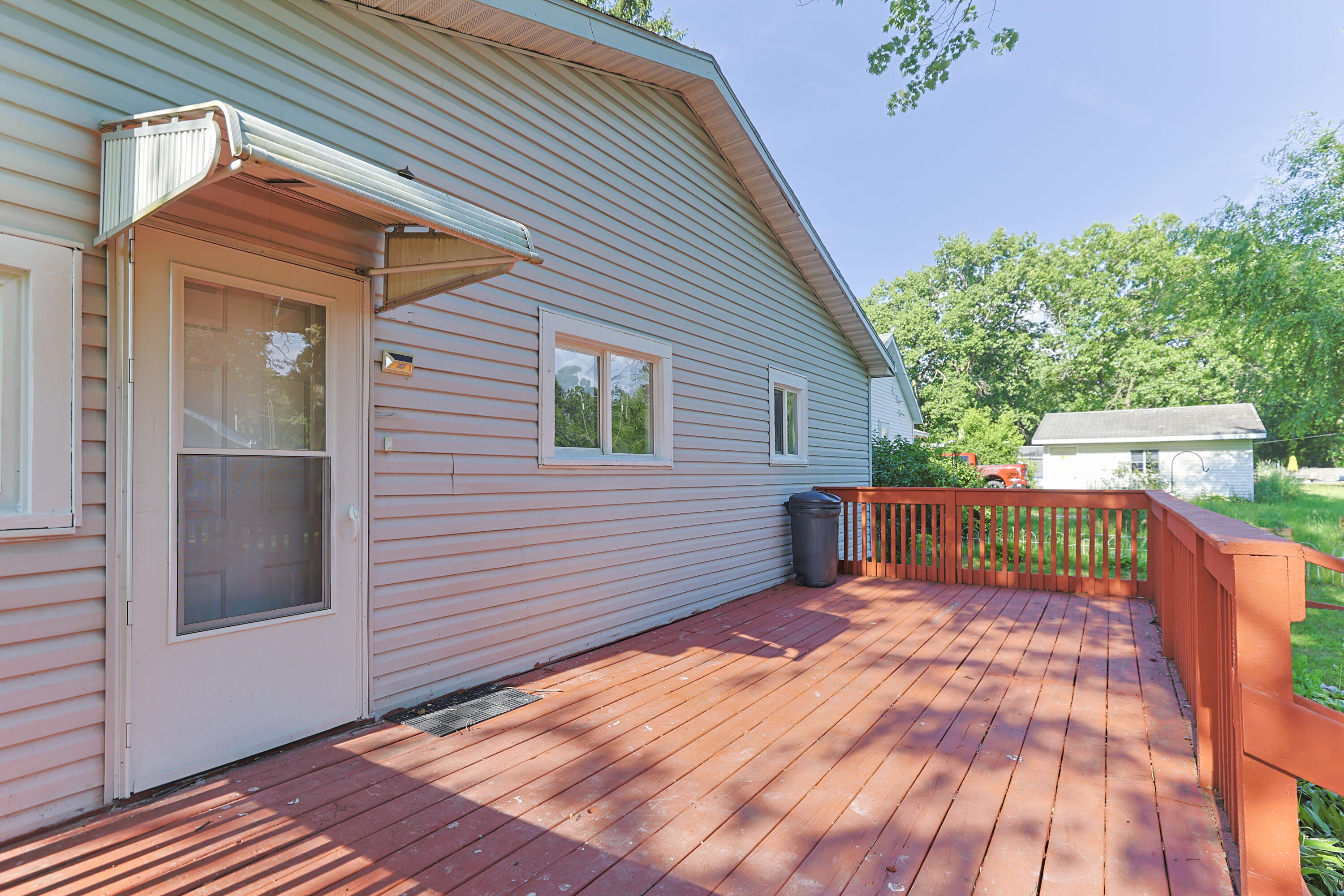 104 Clyborn Street Dowagiac, MI 49047 - Photo 43 of 48 104 Clyborn_IMG_3362