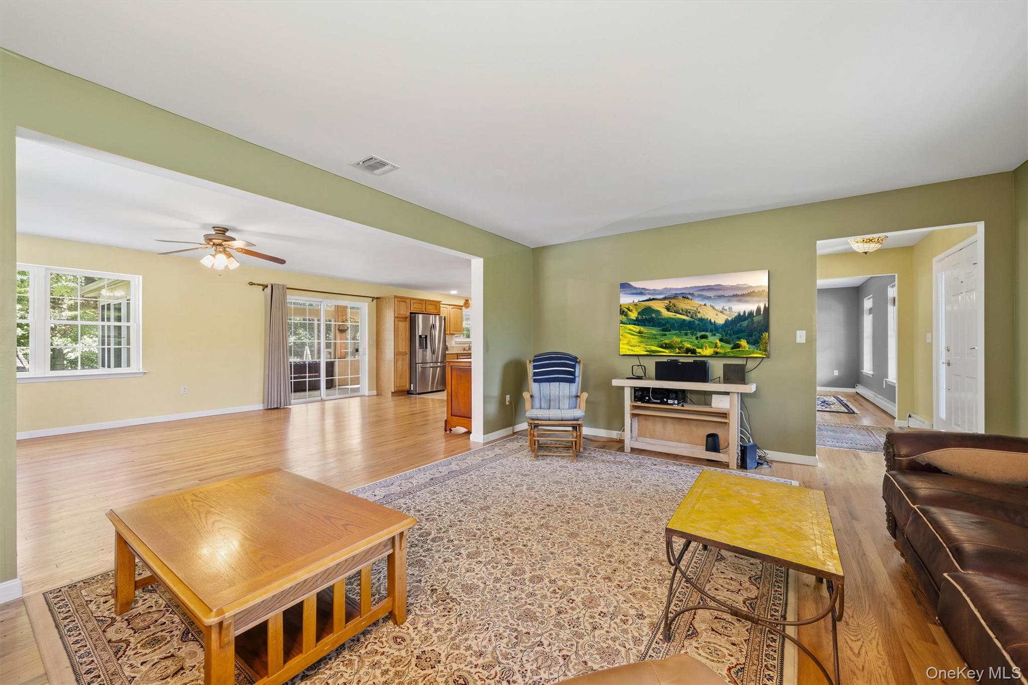 604 Ridgebury Road Slate Hill, NY 10973 - Photo 16 of 50 View from living room into the entry and family room.