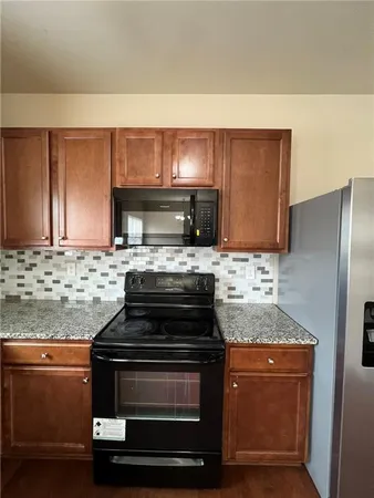 $1,995 | 3220 Blue Springs Trace, Kennesaw, GA 30144