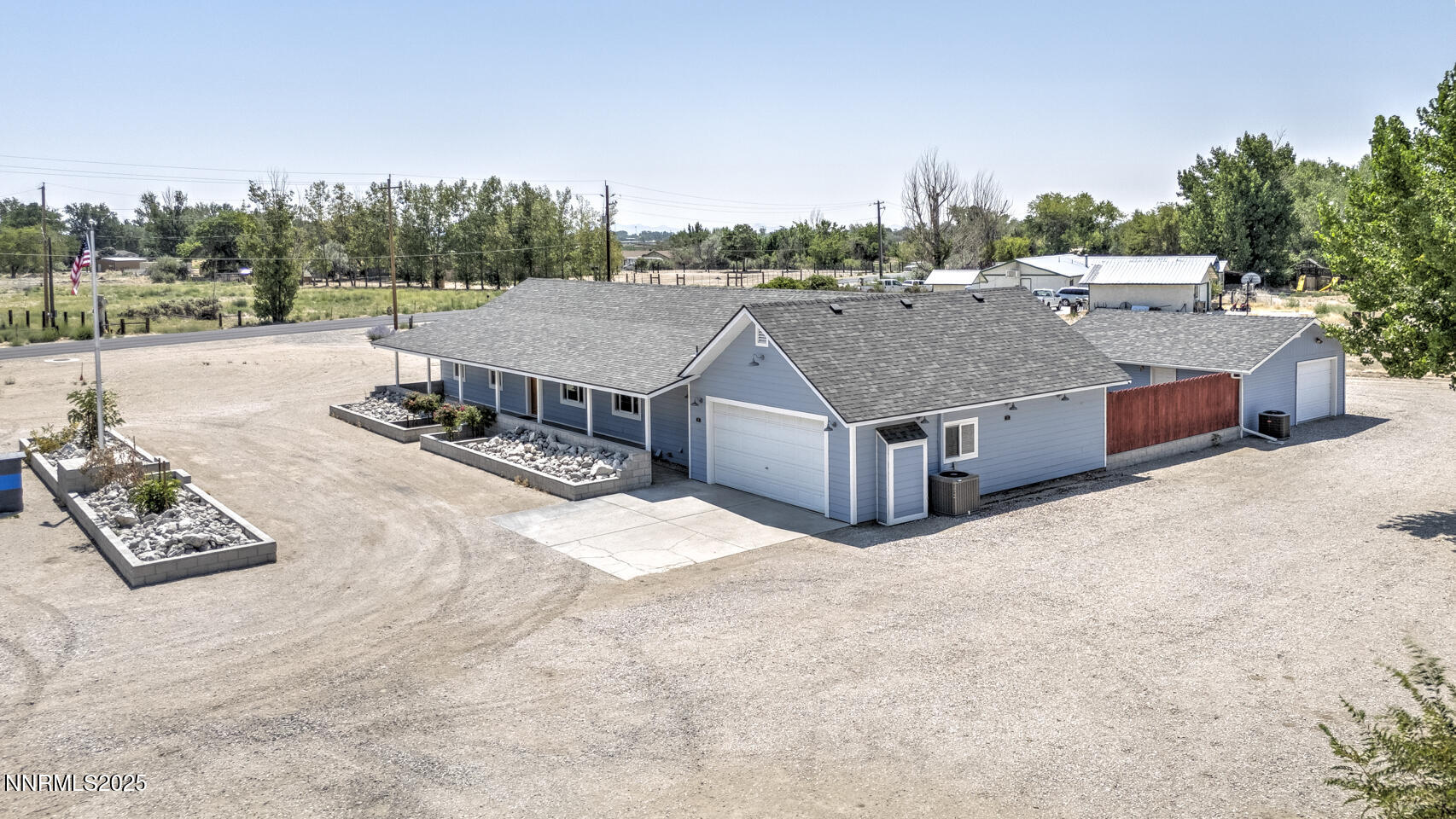 2011 Silver Circle Fallon, NV 89406 - Photo 30 of 33 30