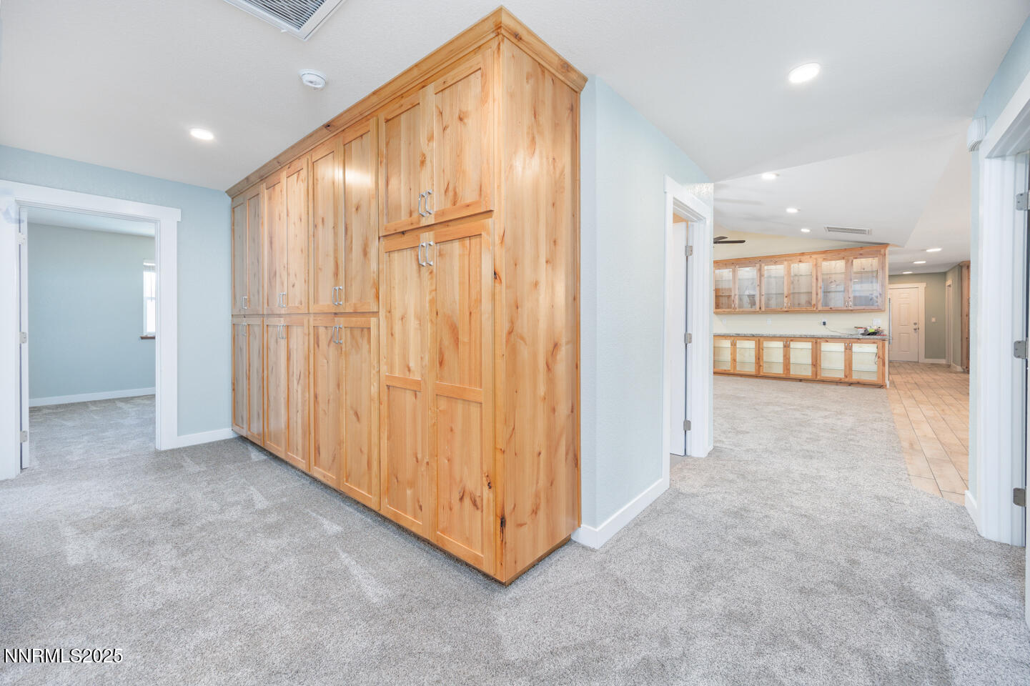 2011 Silver Circle Fallon, NV 89406 - Photo 10 of 33 10