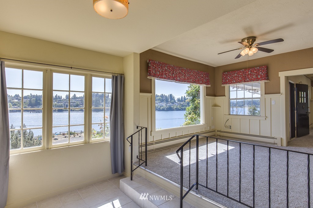 2670 Tracyton Beach Road Northwest Bremerton, WA 98310 - Photo 7 of 25