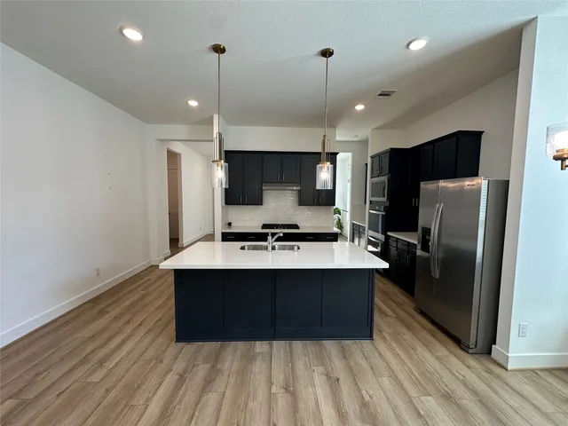 $2,500 | 21815 Carballo Oak Trail, Hockley, TX 77447