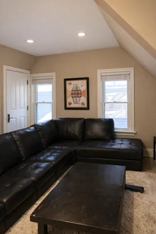 $595,000 | 2862 North Stowell Avenue, Milwaukee, WI 53211