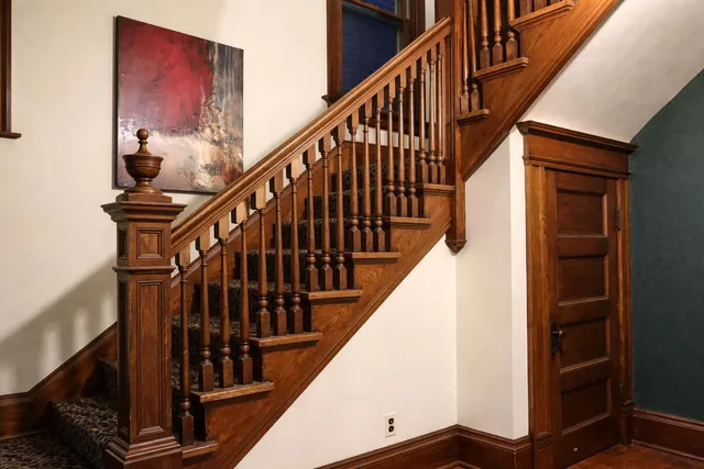 $595,000 | 2862 North Stowell Avenue, Milwaukee, WI 53211