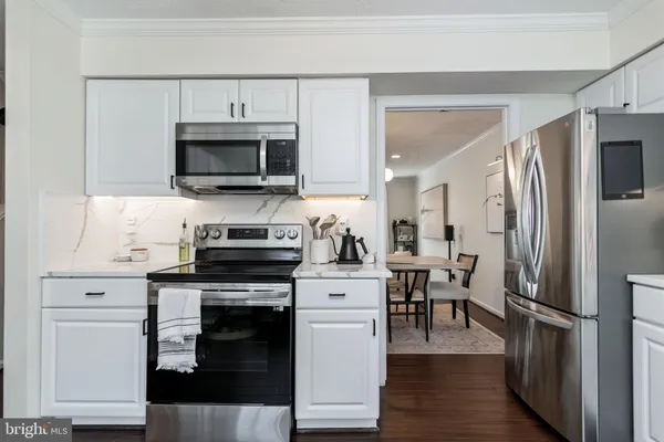 $595,000 | 7391 Stream Way, Springfield, VA 22152