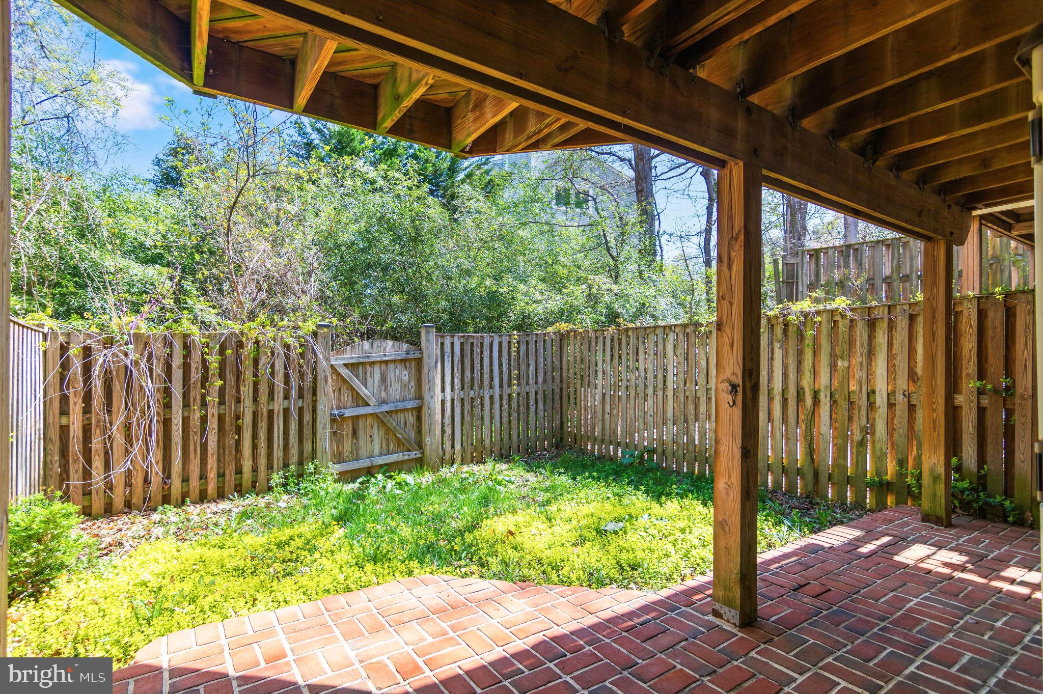 7391 Stream Way Springfield, VA 22152 - Photo 36 of 43